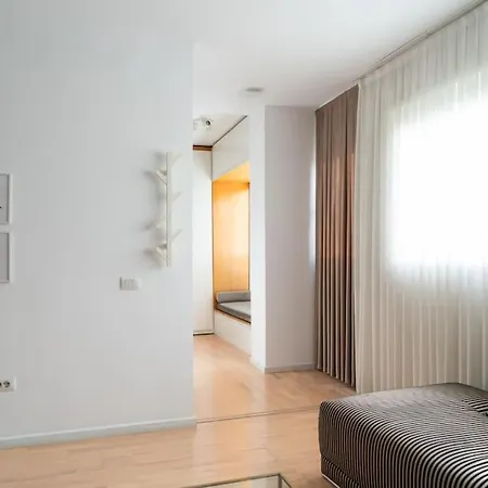 Holi-space By Holistay Apartment *
